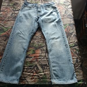 Wrangler Relaxed Straight Mens Jeans
